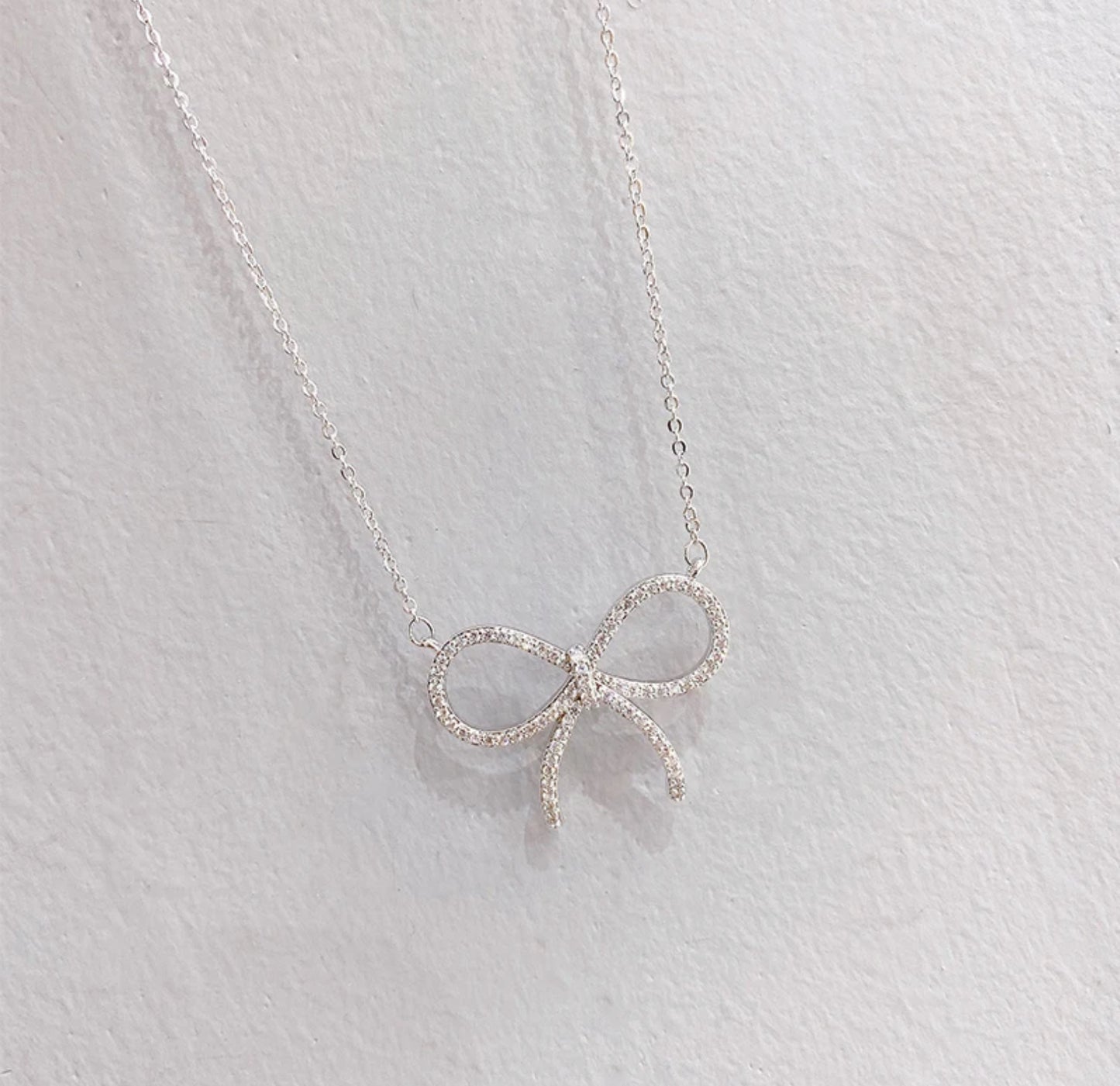 Big Bow Necklace