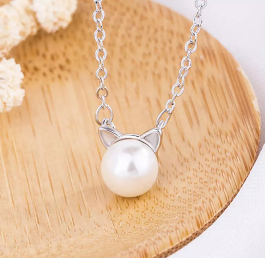 Pearl Cat Necklace