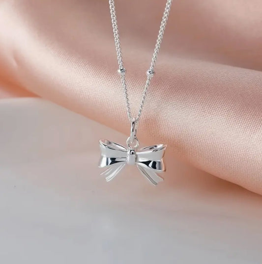 Silver Bow Necklace