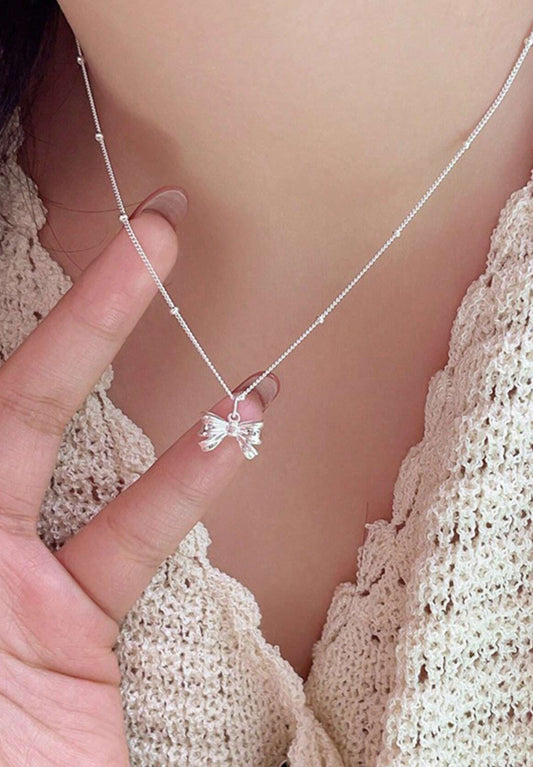 Silver Bow Necklace