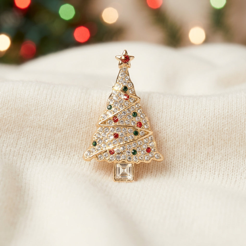 Twinkling Christmas Tree Pin