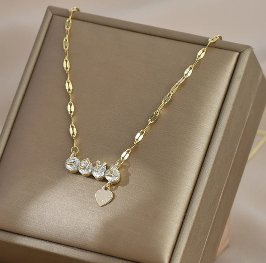 Close-up of the zircon heart pendant on the Zircon Love Heart Necklace, showcasing its elegant design.