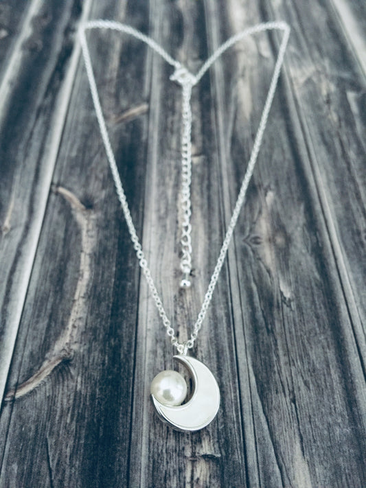 Pearl Moon Necklace