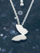 Load image into Gallery viewer, Gianna Butterfly Necklace