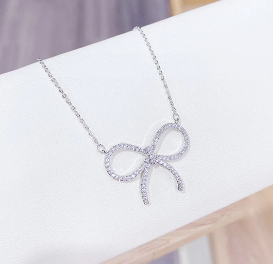 Big Bow Necklace