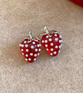 Strawberry Pearl Earrings