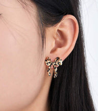 Load image into Gallery viewer, Leopard Bow Earrings