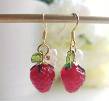 Load image into Gallery viewer, Strawberry Flower Earrings
