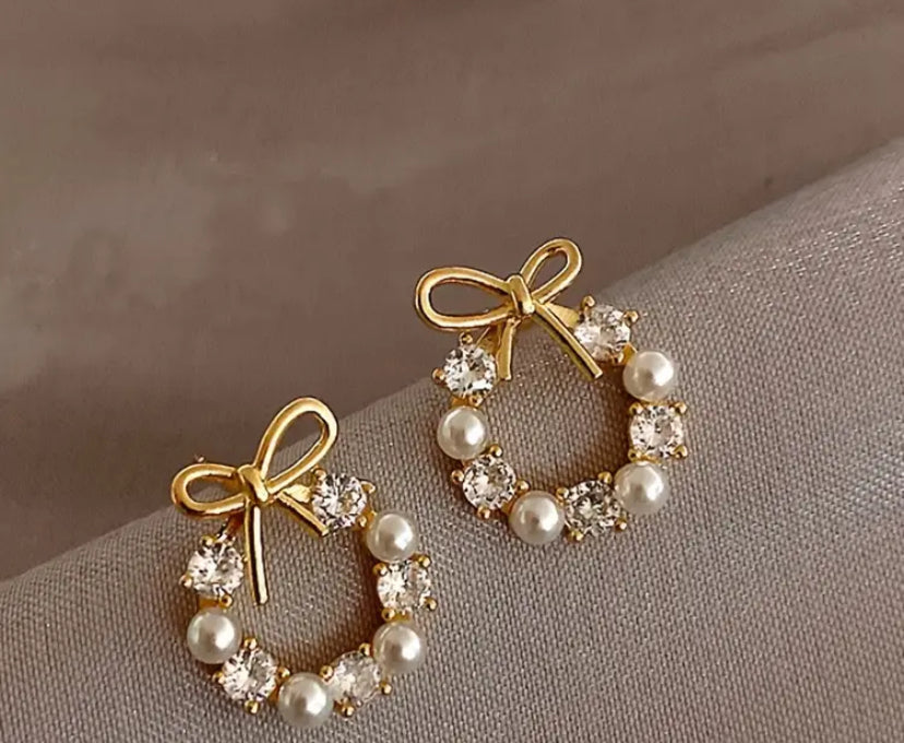 Bow Wreath Earrings