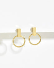 Load image into Gallery viewer, Gold Circle Earrings