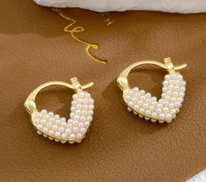 Pearl Heart Earrings