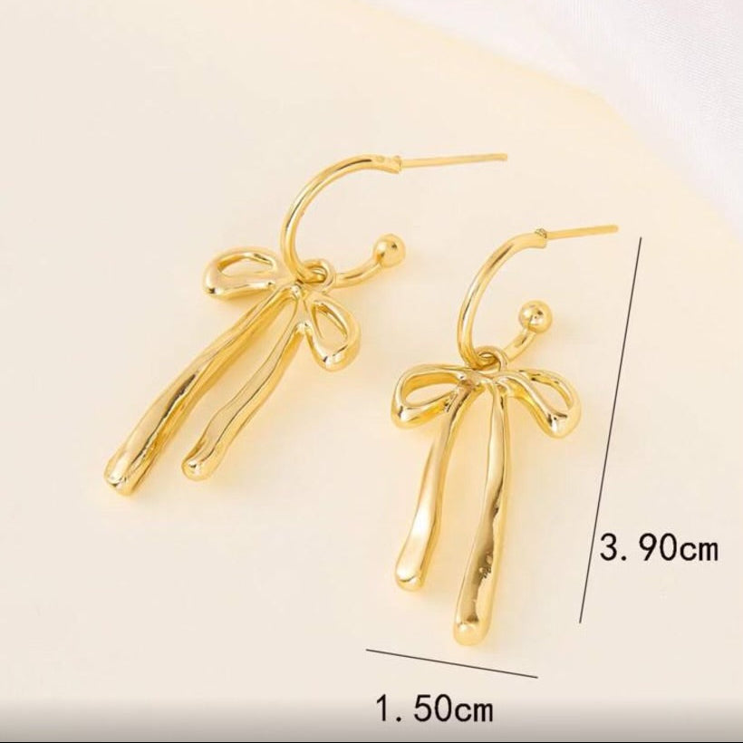 Gold Ribbon Dangle Earrings with dimensions