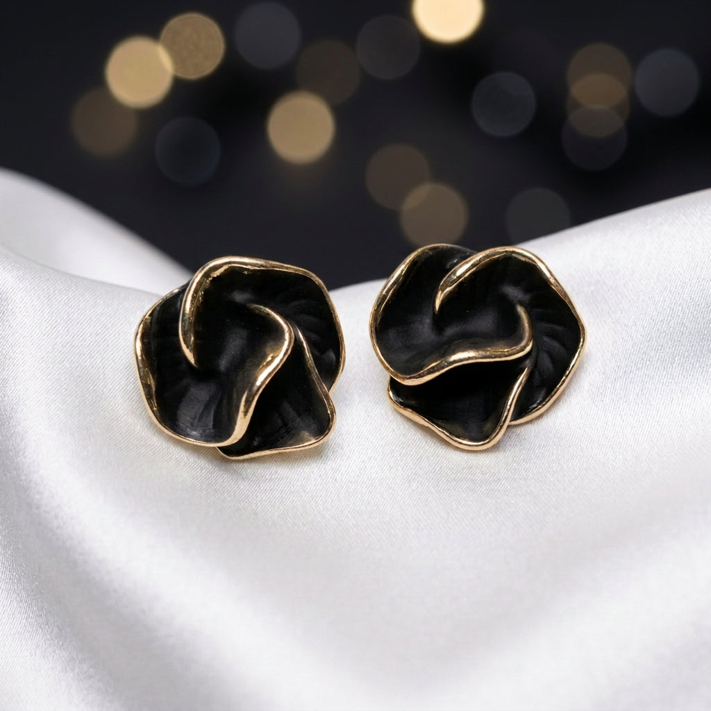 Golden Edge Black Flower Earrings
