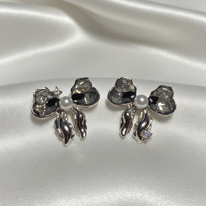 Smoky Crystal Bow Pearl Earrings