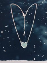 Load image into Gallery viewer, Opalescent Heart Necklace