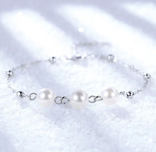 Load image into Gallery viewer, Silver Pearl Bracelet