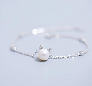 Pearl Cat Bracelet